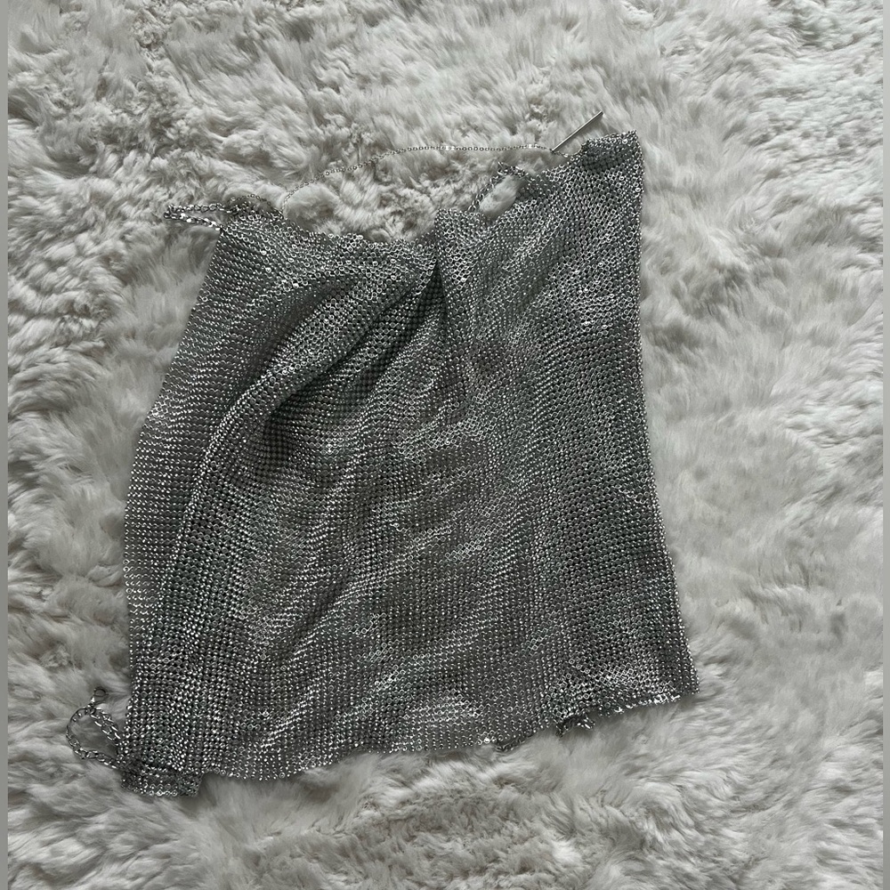 Top - Picture 2 of 3